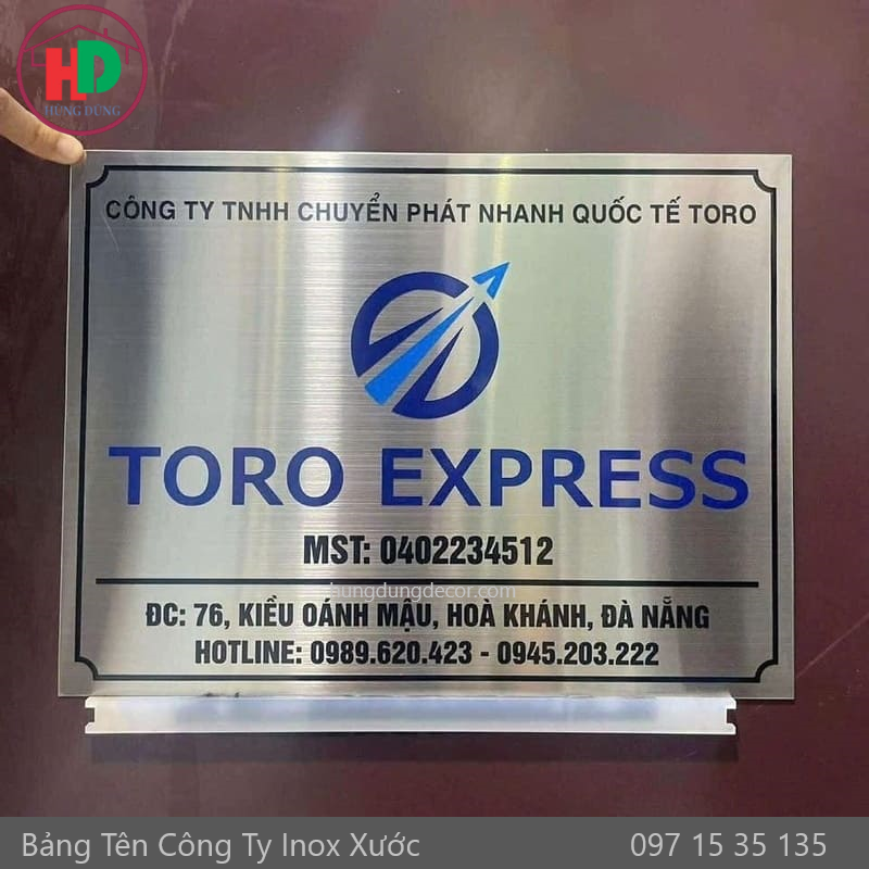 mẫu biển công ty inox xước cao cấp