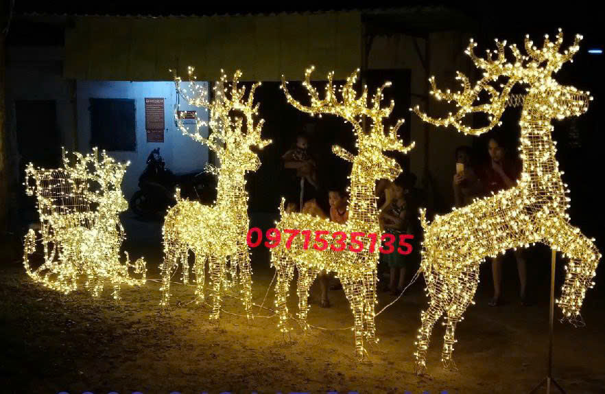 con tuần lộc thép trang trí noel