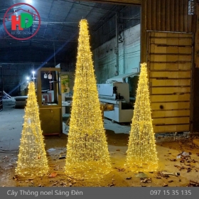 Bán mô hình tuần lộc trang trí Noel tại Phú Quốc – Hùng Dũng Dec