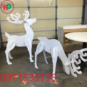 Tuần Lộc Gỗ Trang Trí Noel