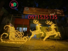 Tuần lộc Noel Ngoài Trời