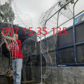 Mô Hình Ngựa Trang Trí Tết 2026